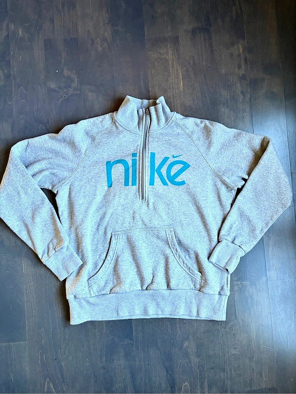 Y2K Nike Quarter-Zip Fleece Sweatshirt in Gray